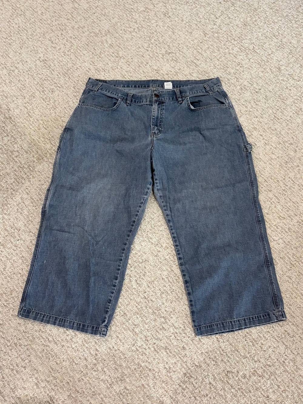 Levi's Plus Size 100% Cotton Minimal Chic Casual Cargo Pocket Accent Crop Jeans